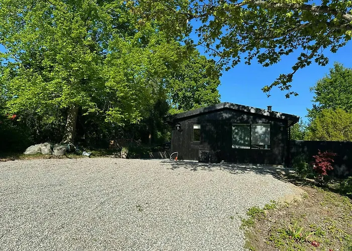 Summer House Where Indoor And Out Blends Together 別荘